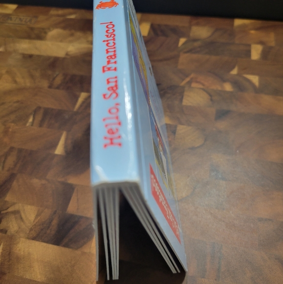 HELLO, SAN FRANCISCO board book - Picture 5 of 6